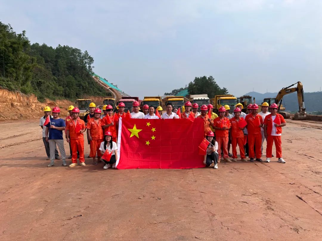 672c4e87ceaab S36沙龙会 - 要玩就玩沙龙会